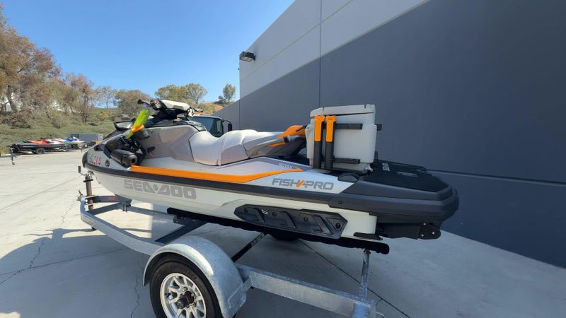 Used 2023 Sea-Doo FISH PRO TROPHY 170 Image 7
