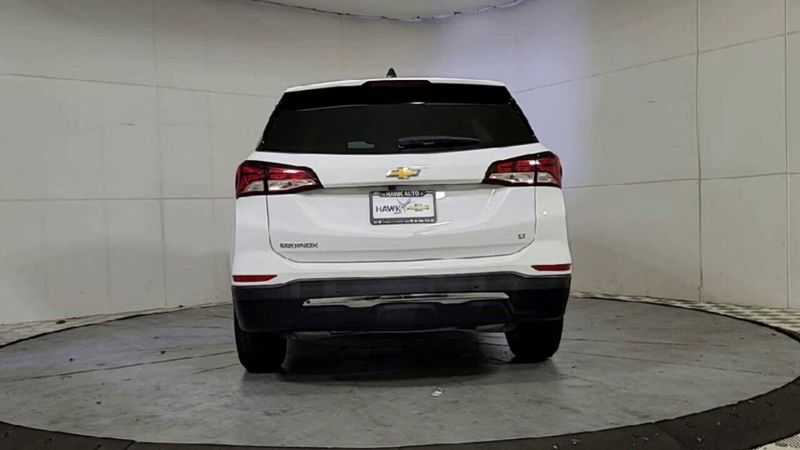 2022 Chevrolet Equinox LT photo 6