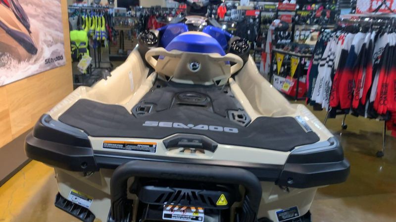 New 2025 Sea-Doo WAKE PRO 230 (SOUND SYSTEM) Image 3