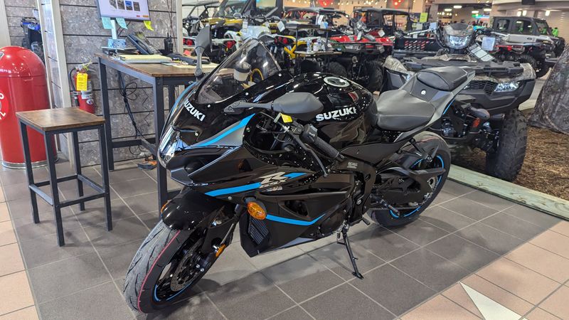 2024 Suzuki GSXR1000 CAImage 3