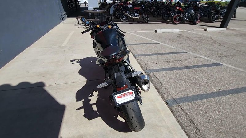 New 2026 Kawasaki NINJA ZX-4R ABS Image 2