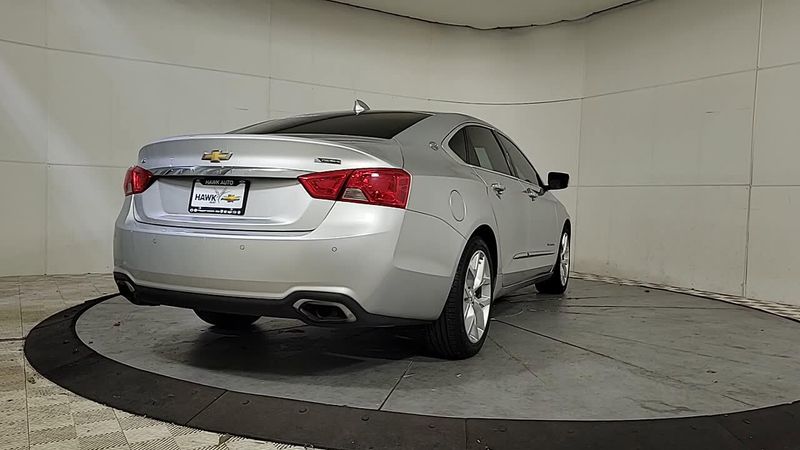 2019 Chevrolet Impala Premier photo 3