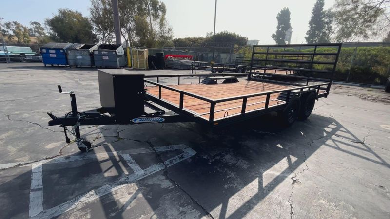 New 2025 Zieman F-814 WIDE BODY Image 5