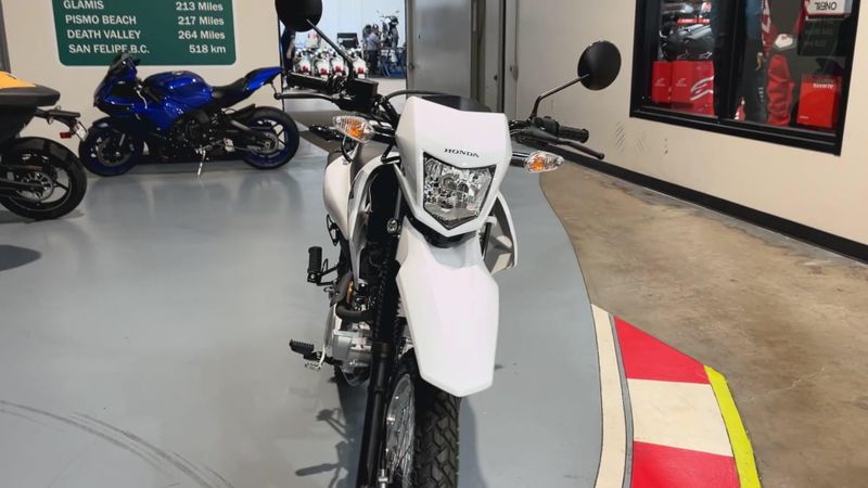 New 2025 Honda XR150L Image 7