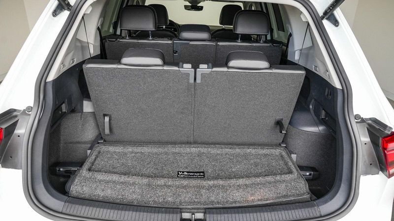 2022 Volkswagen Tiguan 2.0T SEImage 25