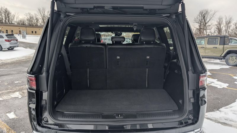 2022 Jeep Wagoneer Series IImage 9