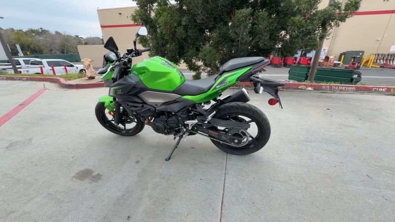 Used 2024 Kawasaki Z500 ABS Image 6