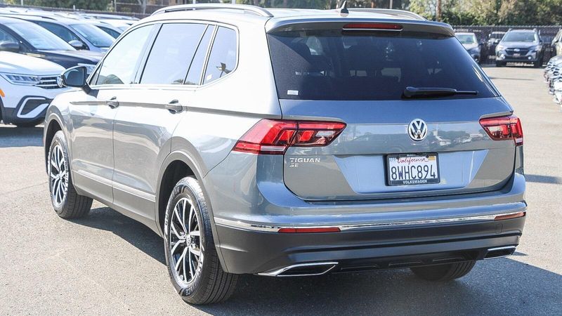 2021 Volkswagen Tiguan Image 2