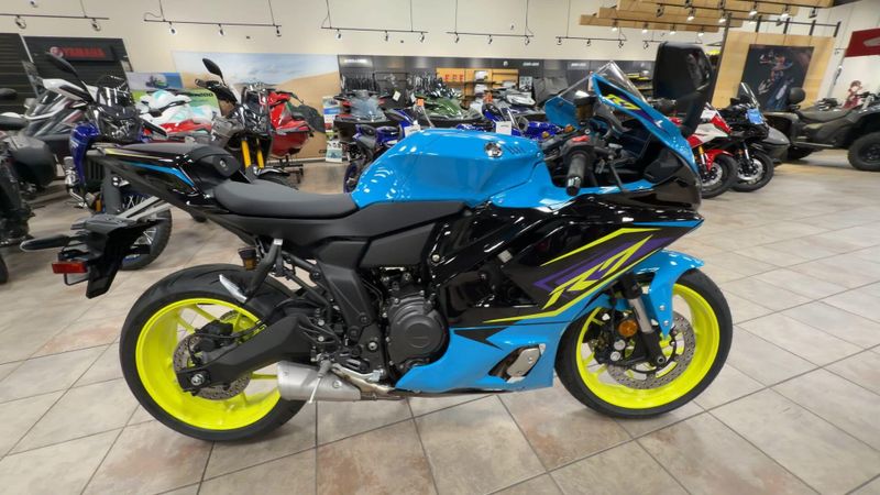 New 2026 Yamaha YZF-R7 Image 2