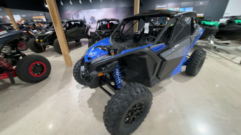 New 2027 Can-Am MAVERICK X3 RS TURBO RR Image 4