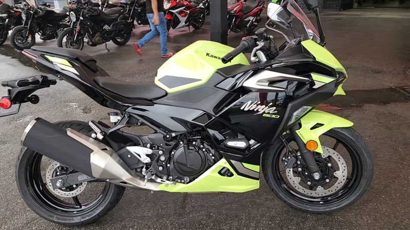 New 2026 Kawasaki NINJA 500 SE ABS Image 4