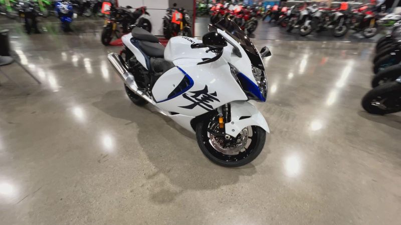 New 2026 Suzuki Hayabusa Image 2