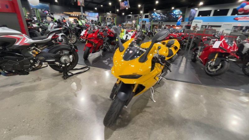 New 2026 Ducati PANIGALE V2 S Image 3