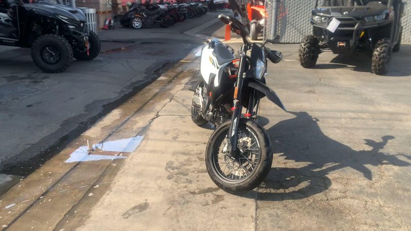 Used 2020 KTM SMC 690 R Image 3