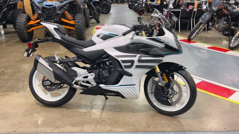 New 2026 CFMOTO 450SS Image 5