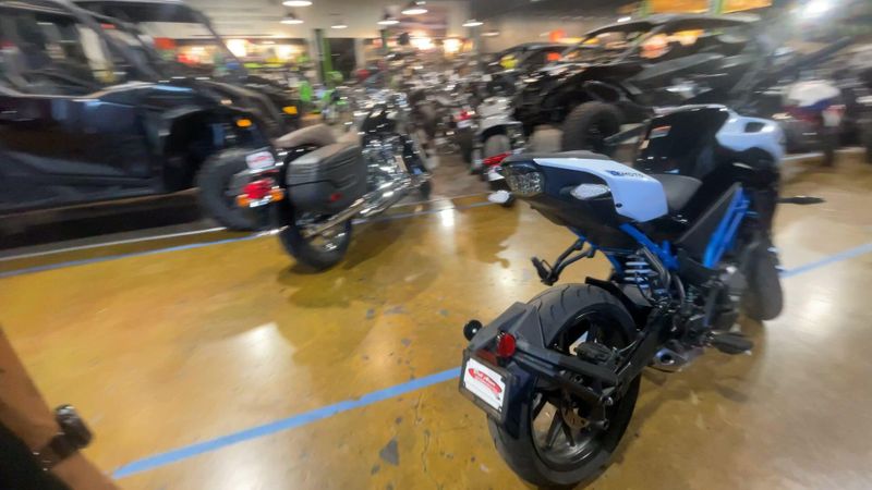 Used 2025 CFMOTO 300NK Image 8