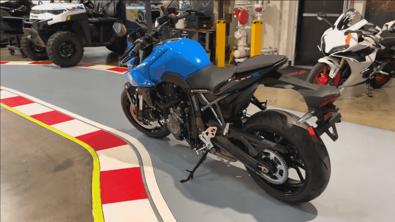 New 2025 Suzuki GSX-8S Image 6