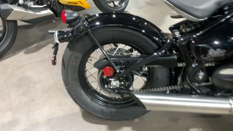 New 2025 Triumph BONNEVILLE BOBBER Image 9