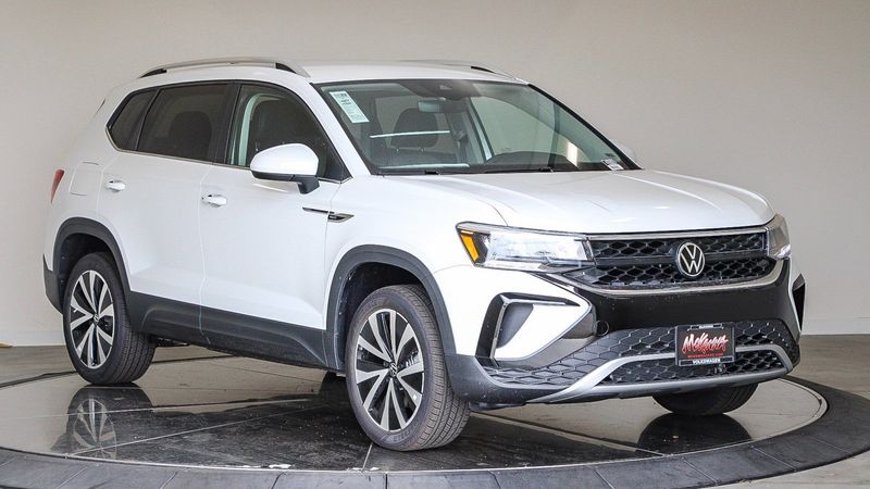 2024 Volkswagen Taos 1.5T SEImage 5