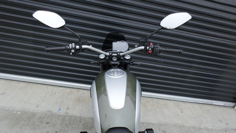 Used 2023 Ducati SCRAMBLER ICON 