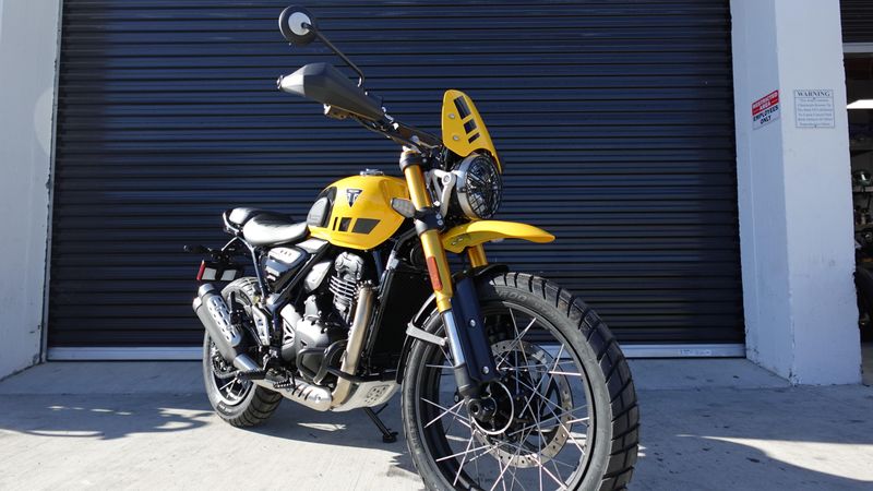 New 2026 Triumph Scrambler 400 XC 