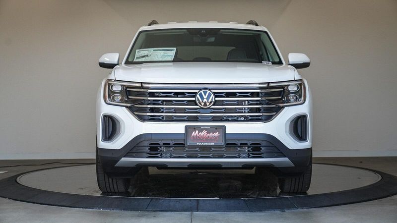 New 2025 Volkswagen Atlas 2.0T SE w/TechnologyImage 6