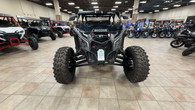New 2026 Can-Am MAVERICK R MAX X RS WITH SMART-SHOX 999T DCT Image 4