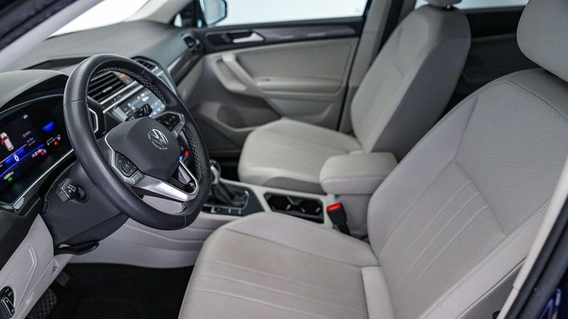 2023 Volkswagen Tiguan 2.0T SEImage 17