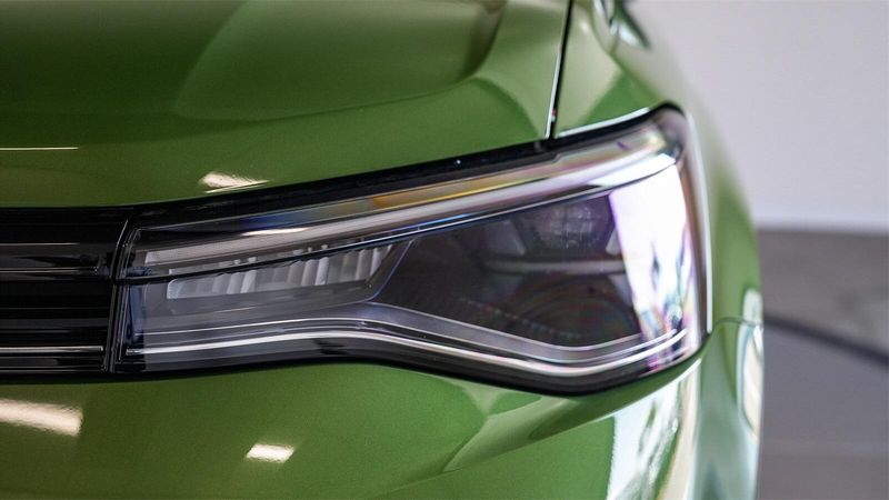 New 2025 Volkswagen Taos 1.5T SEImage 7