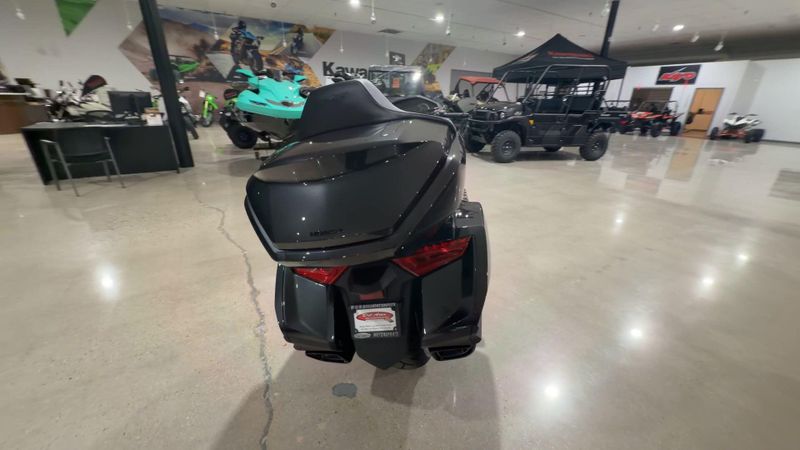 New 2026 Honda GOLDWING TOUR DCT Image 8