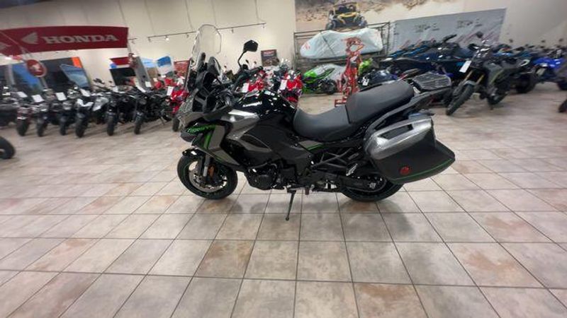 New 2025 Kawasaki VERSYS 1100 SE LT ABS Image 9