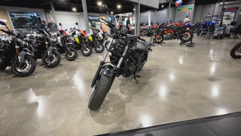 2025 Honda REBEL 500 ABS Image 7