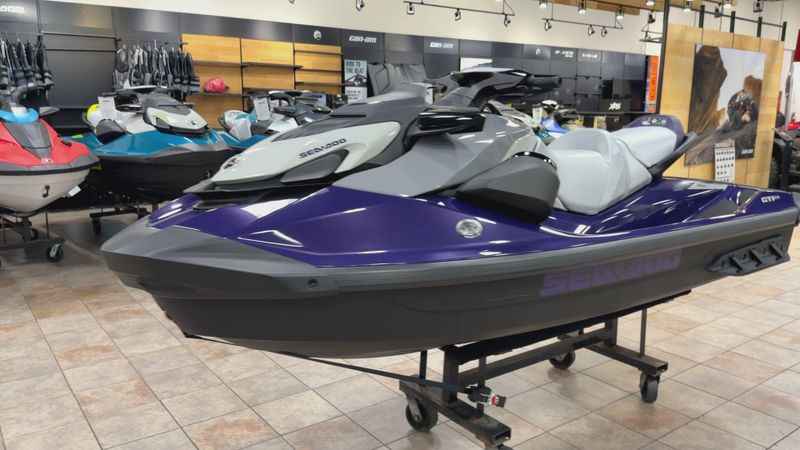 New 2025 Sea-Doo GTI SE 170 (SOUND SYSTEM) Image 5