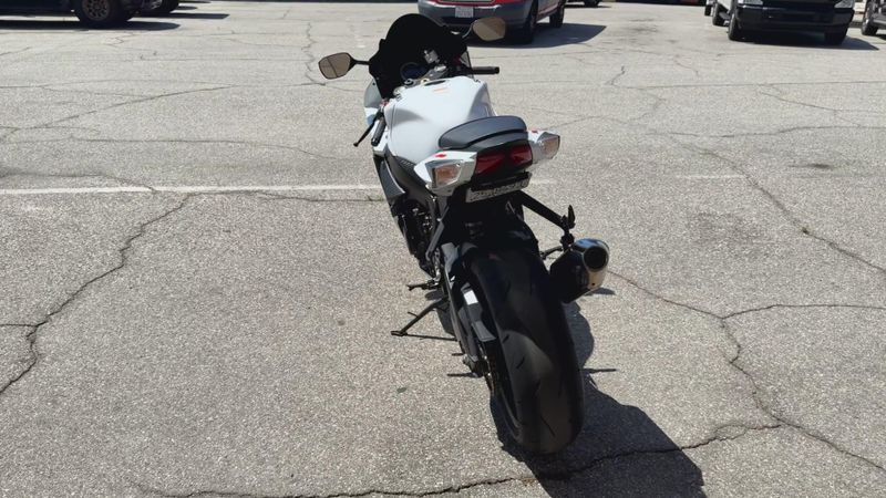 Used 2023 Suzuki GSX-R750 CA Image 3