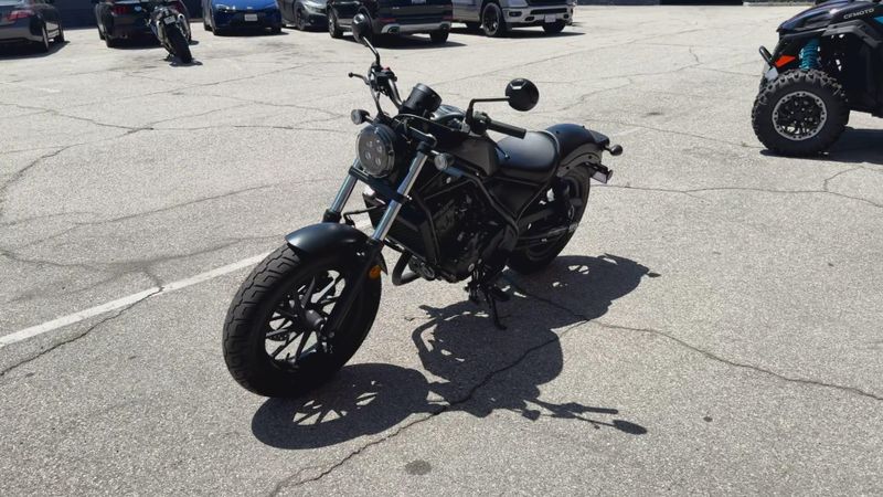 New 2026 Honda REBEL 300 E-CLUTCH Image 8