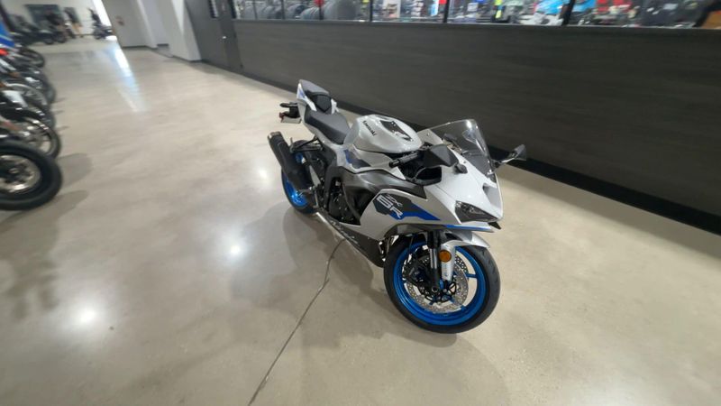 New 2027 Kawasaki NINJA ZX-6R ABS Image 6