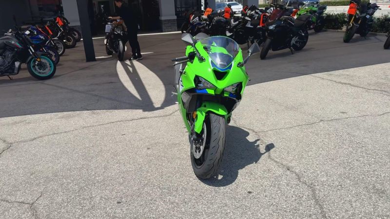 New 2026 Kawasaki NINJA ZX-6R Image 3