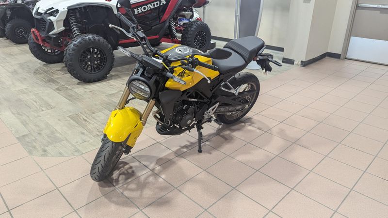 2025 Honda CB300R ABSImage 4