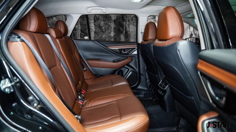 2022 Subaru Outback Touring photo 10