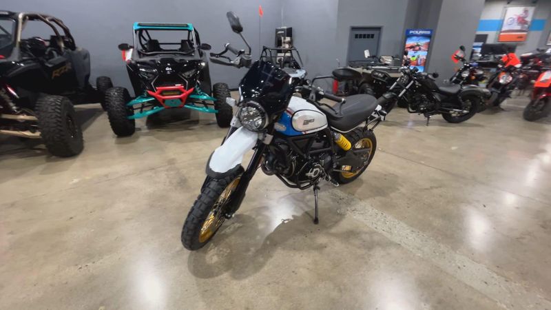 2021 Ducati SCRAMBLER DESERT SLED Image 4