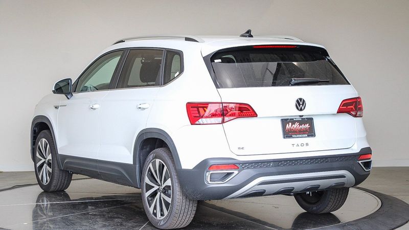 2024 Volkswagen Taos 1.5T SEImage 2