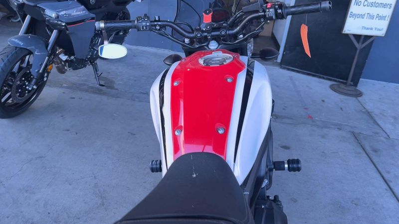 Used 2021 Yamaha XSR900 Image 4