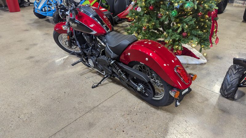 2025 Indian Motorcycle INDIAN SCOUT CLASSIC LIMITED WITH TECHNOLOGY PACKAGE SUNSET RED METALLICImage 4