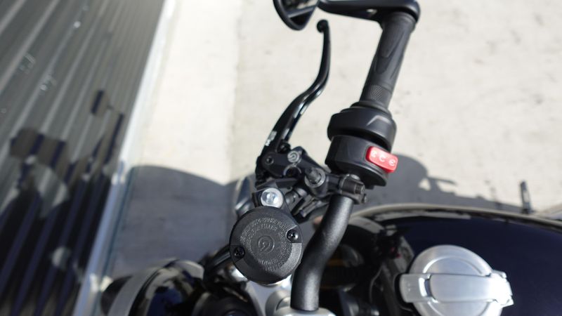 New 2025 Triumph Speed Twin 1200 RS Base 