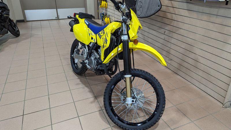 2024 Suzuki DRZ 400S BASEImage 2