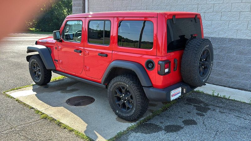 2022 Jeep Wrangler Unlimited WillysImage 3