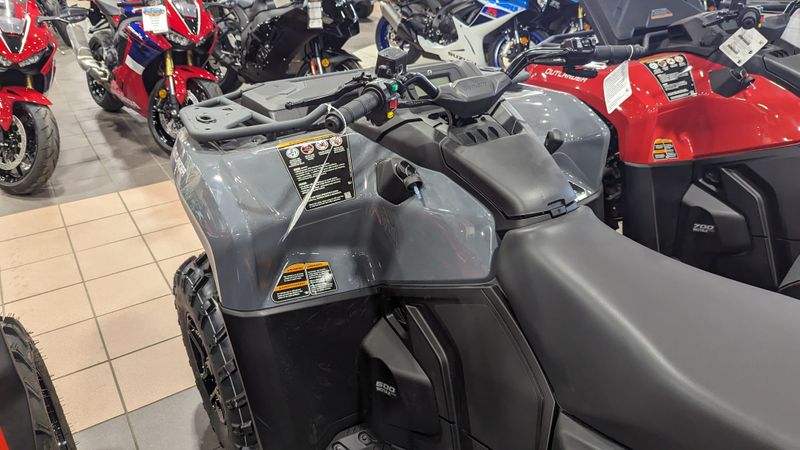 2024 CAN-AM ATV OUTL DPS 500 BR 24Image 4