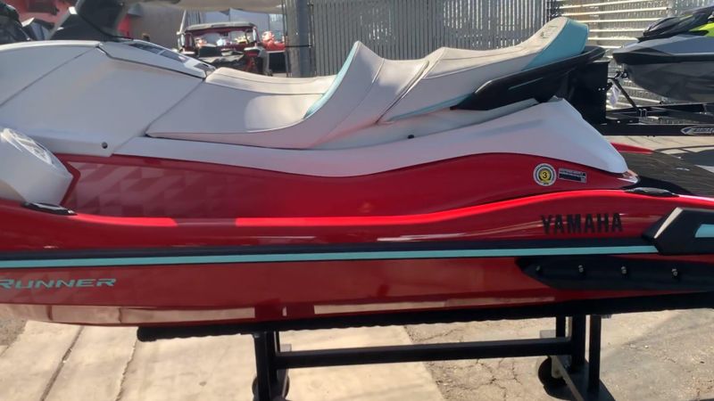 New 2025 Yamaha VX LIMITED Image 3