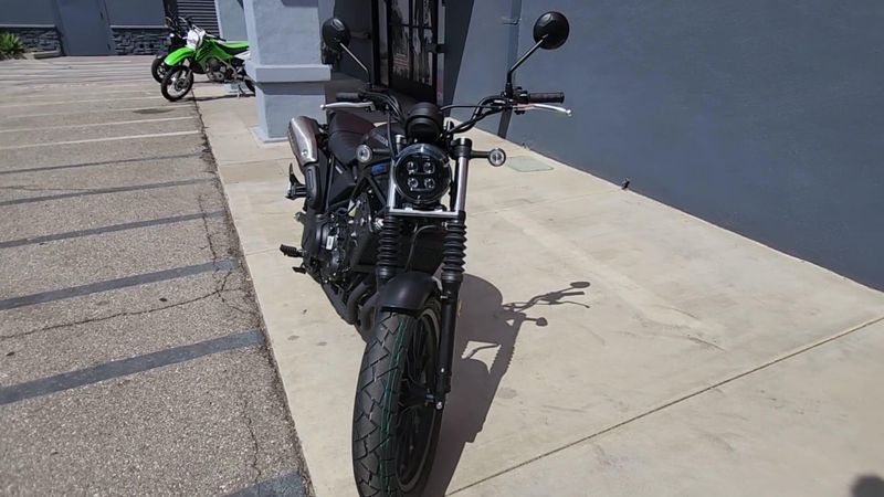 New 2025 Honda SCL500 Image 7