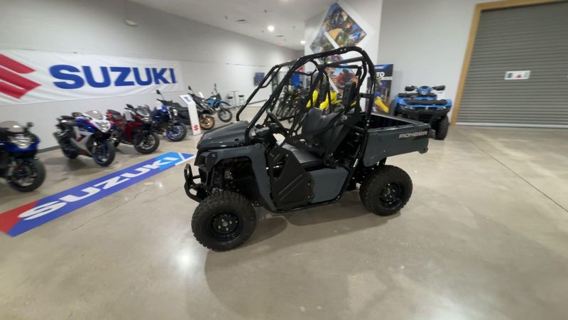 Used 2025 Honda PIONEER 520 Image 2